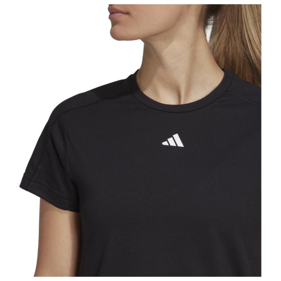 Adidas Γυναικεία κοντομάνικη μπλούζα Train-Essentials Crew Tee Adidas Γυναικεία κοντομάνικη μπλούζα Train-Essentials Crew Tee